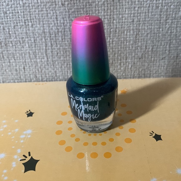 L.A. Colors Mermaid Magic Collection - Picture 3 of 7
